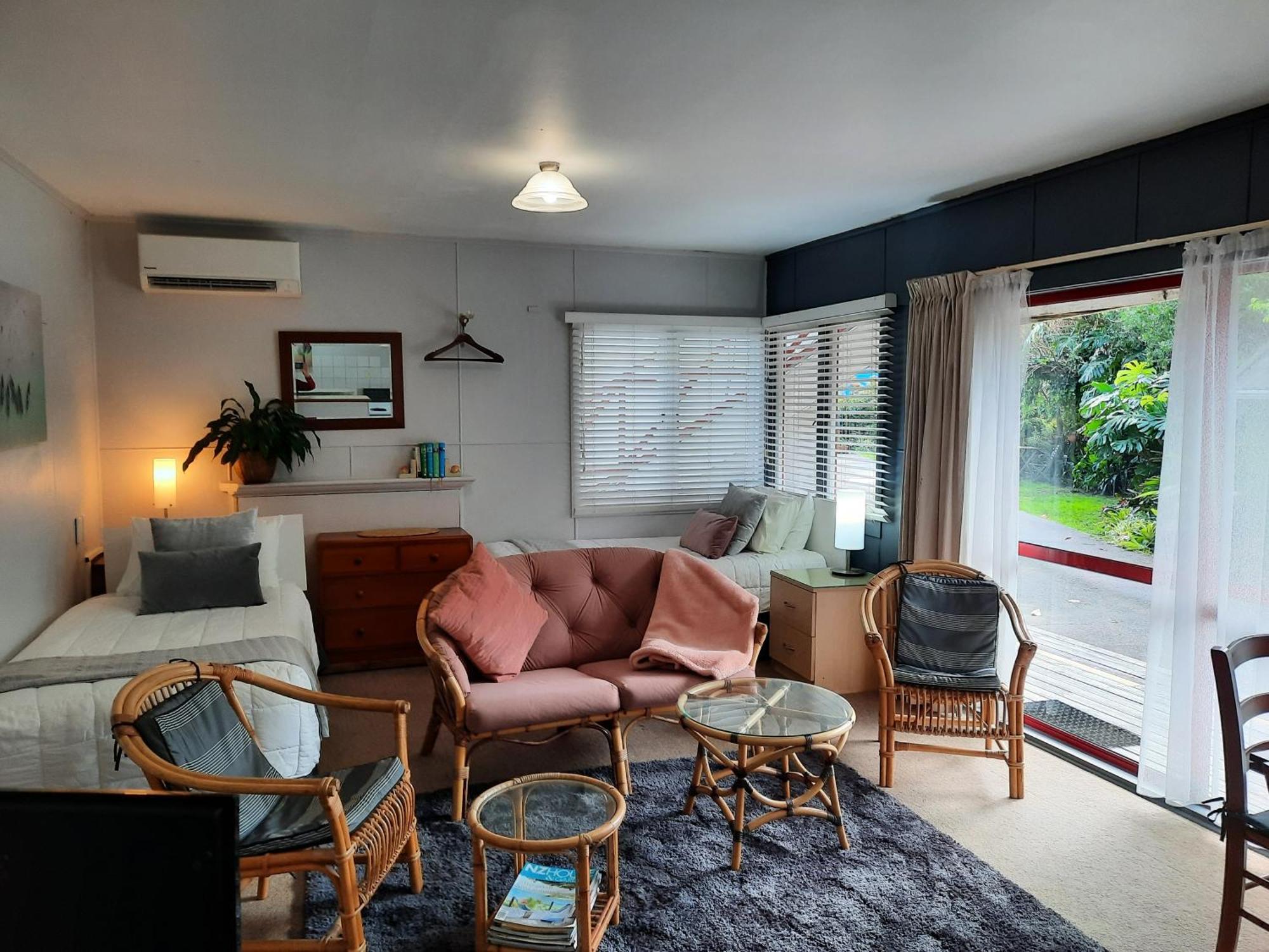 Alfa Boutique Motel Paihia Exterior photo