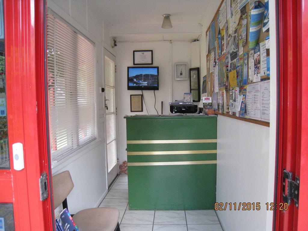 Alfa Boutique Motel Paihia Exterior photo