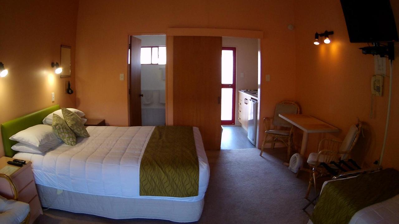 Alfa Boutique Motel Paihia Exterior photo